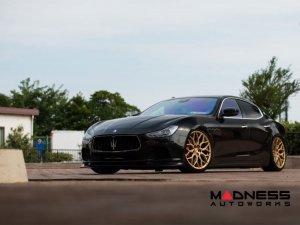 Maserati Quattroporte Custom Wheels - HF-2 by Vossen - Gloss Gold Maserati Quattroporte Custom Wheels - HF-2 by Vossen - Gloss Gold